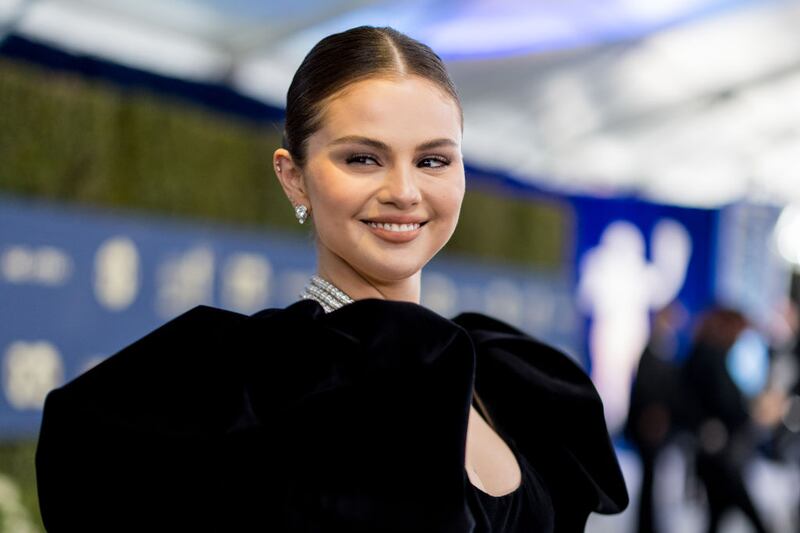 SANTA MONICA, CALIFORNIA - FEBRUARY 27: Selena Gomez arrives at the 28th Screen Actors Guild Awards at Barker Hangar on February 27, 2022 in Santa Monica, California. (Photo by Emma McIntyre/Getty Images for WarnerMedia)