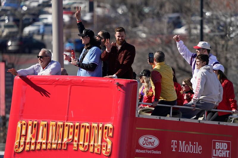 Chiefs parade