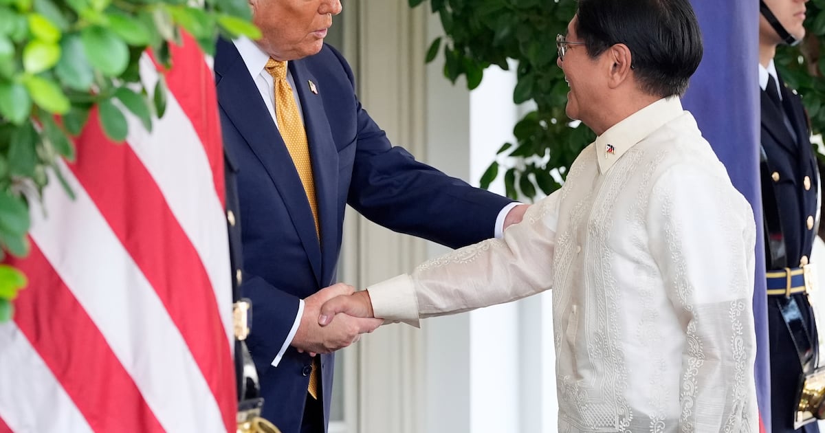 Trump welcomes Philippine leader Marcos at White House and says he thinks there will be a trade deal